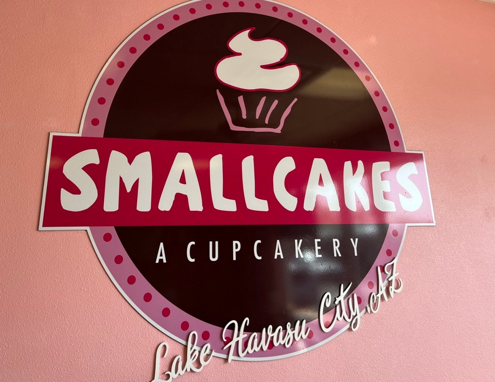 Pink logo for Smallcakes Cupcakery in Lake Havasu City, Arizona