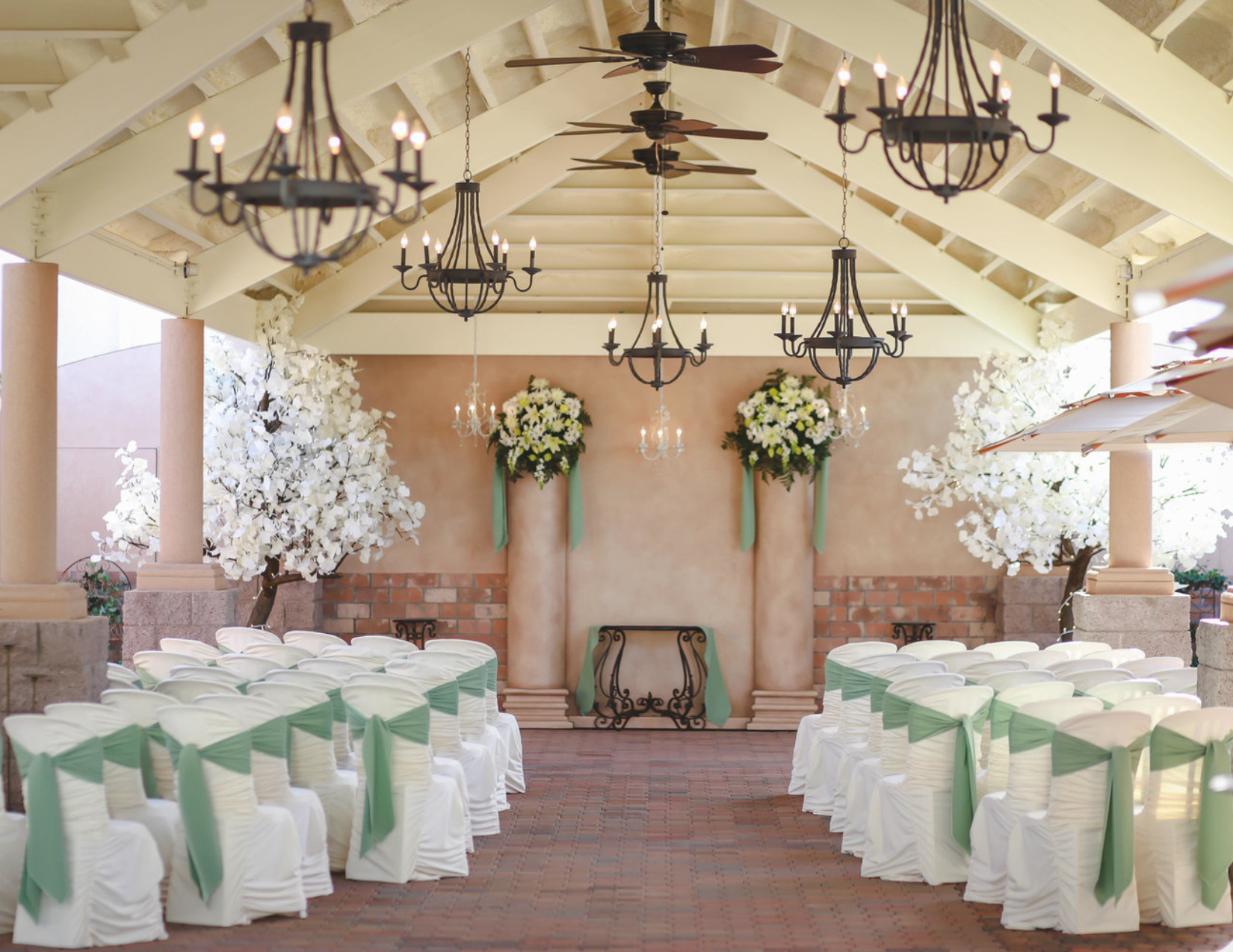 Affordable Wedding Venues in Arizona under $1,000